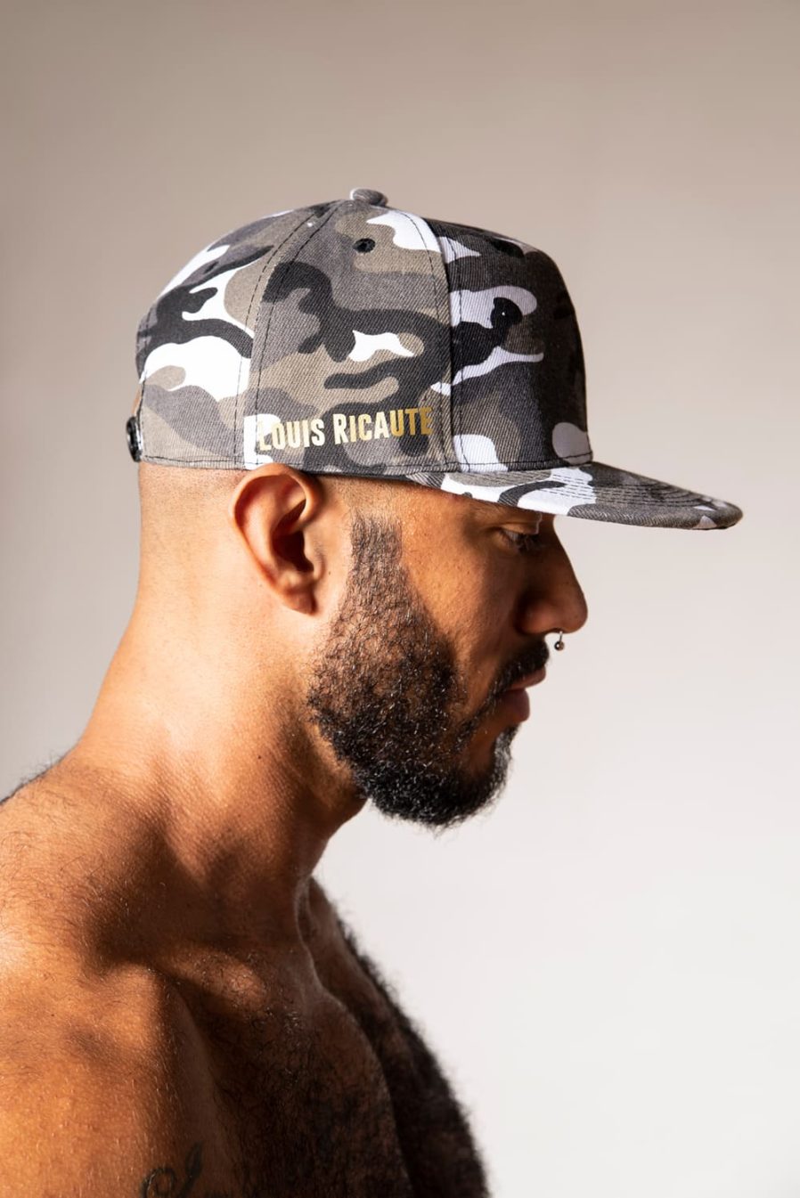 LOUIS RICAUTE GORRA CAMUFLAJE