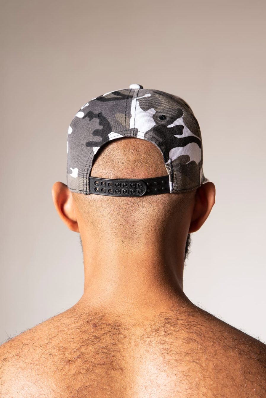 LOUIS RICAUTE GORRA CAMUFLAJE