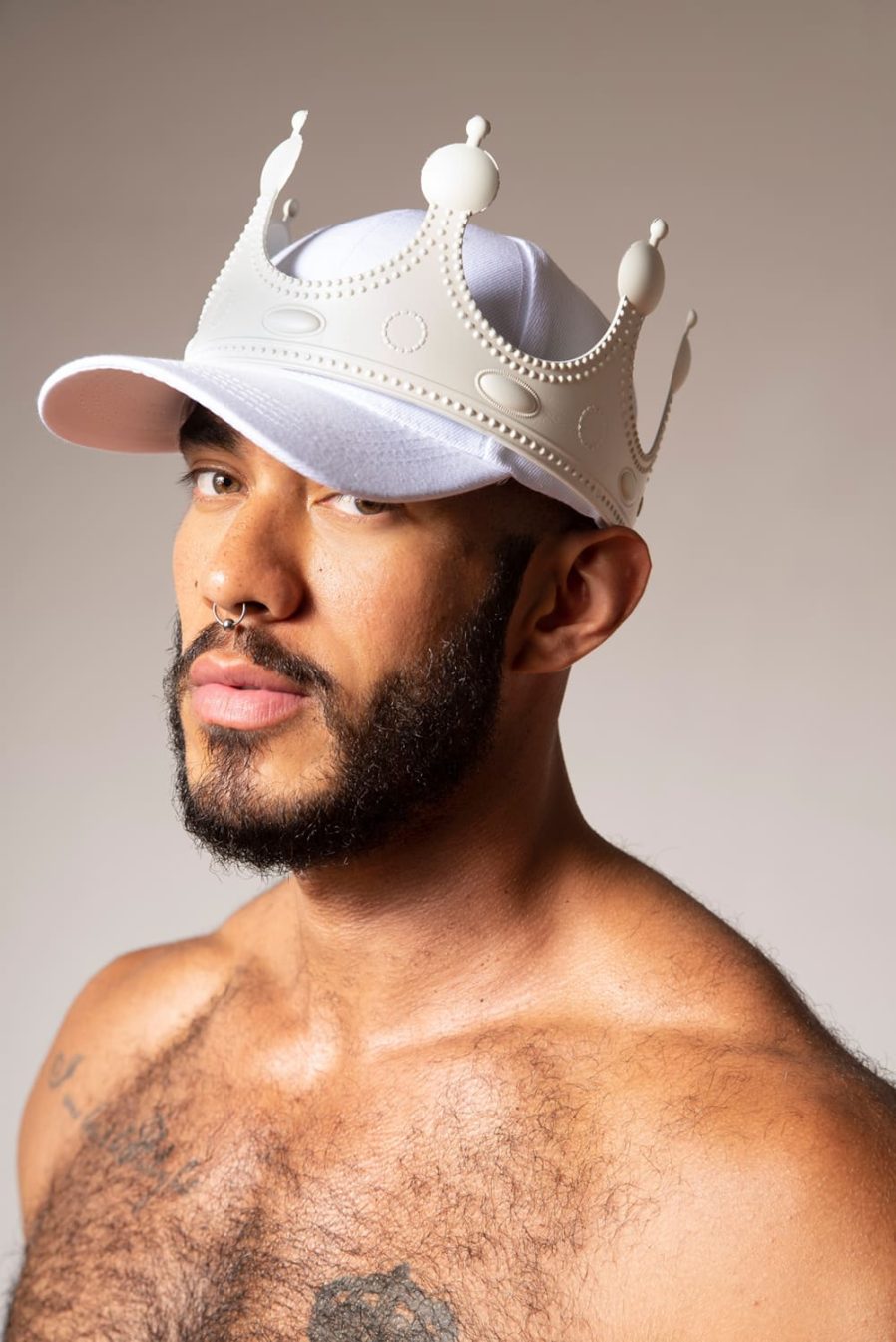 LOUIS RICAUTE GORRA CORONA