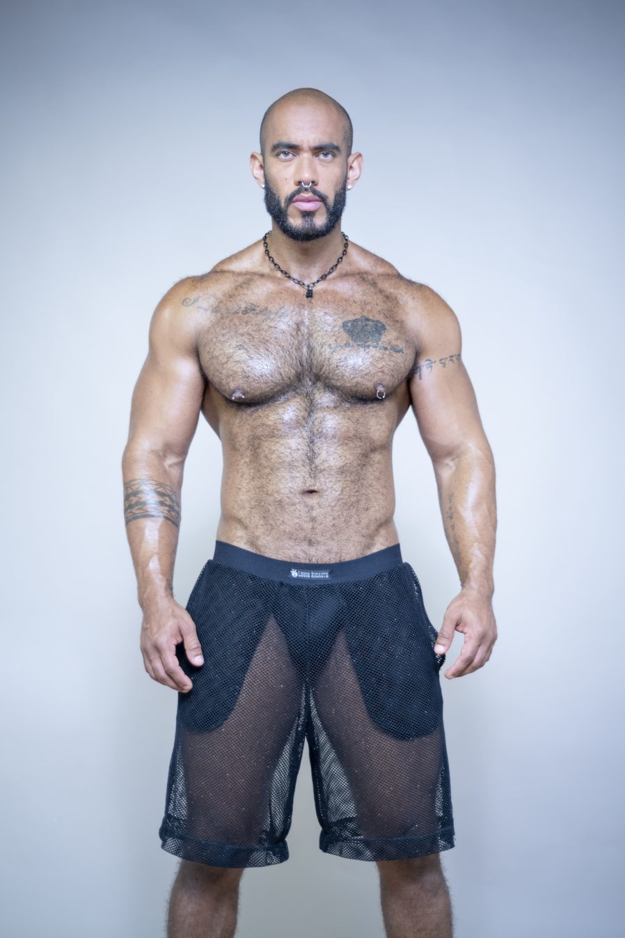 SHORTS REJILLA LARGO